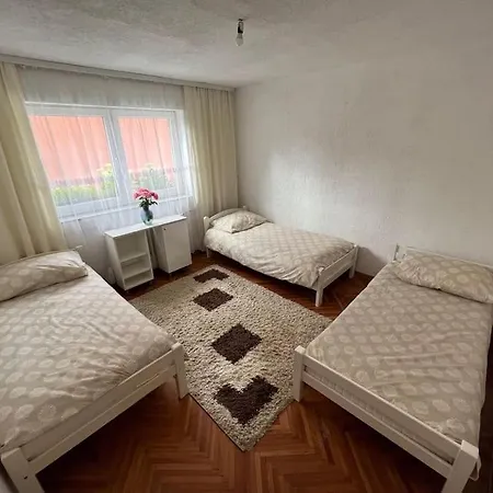 Amin * Sarajevo